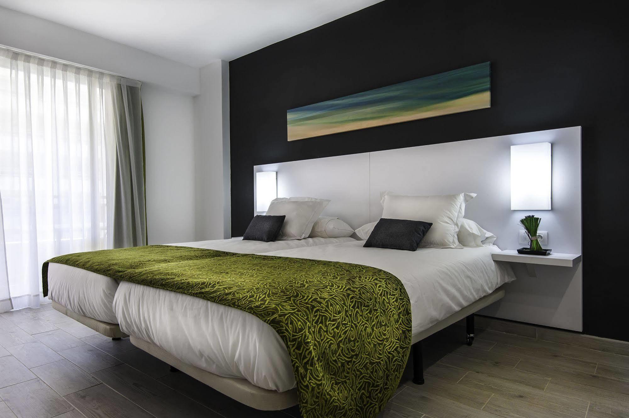بلايا ذي لاس أميريكاس Kn Aparthotel Columbus المظهر الخارجي الصورة